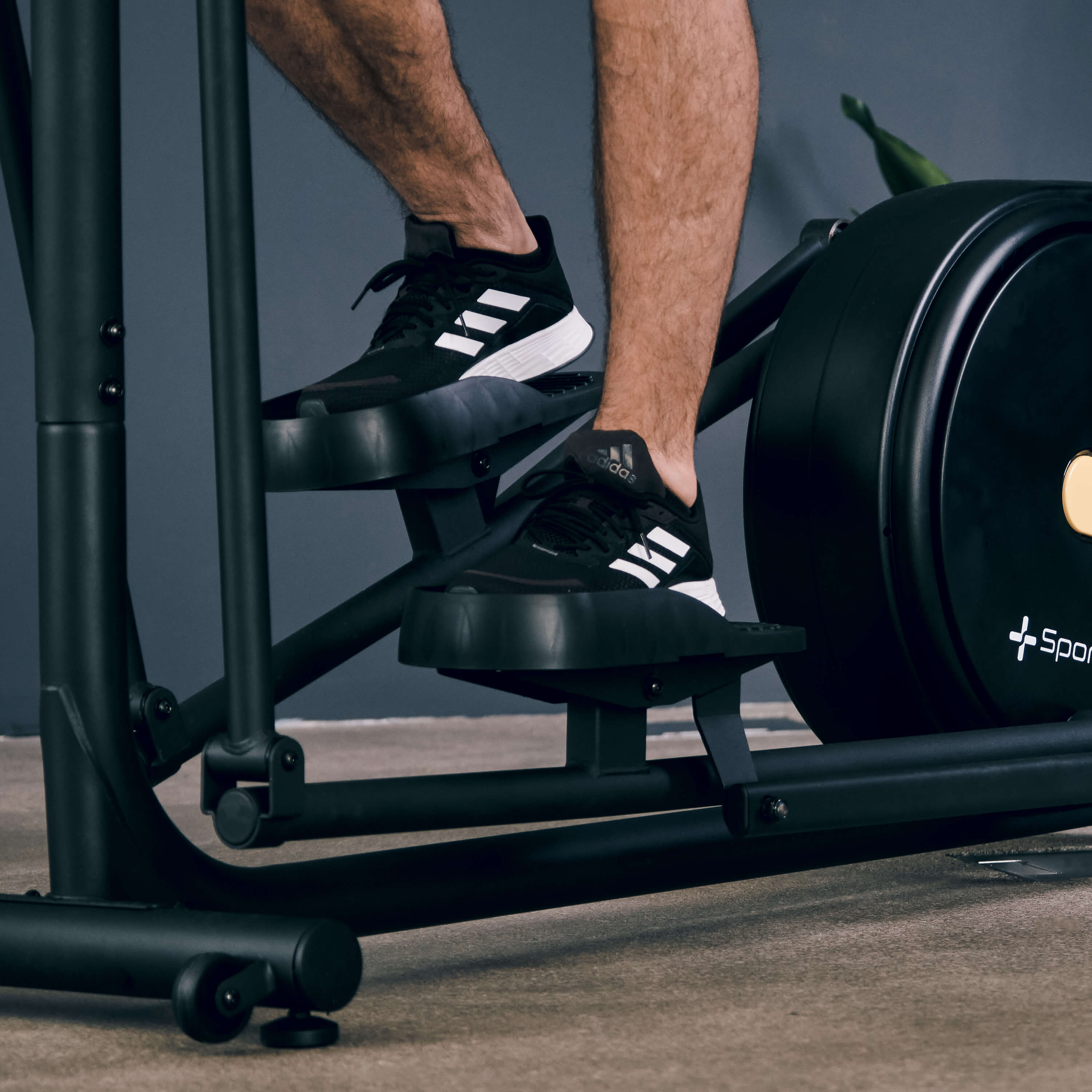 sportplos.comsign_Crosstrainer_Fussablage_SP-ET-9910-IE