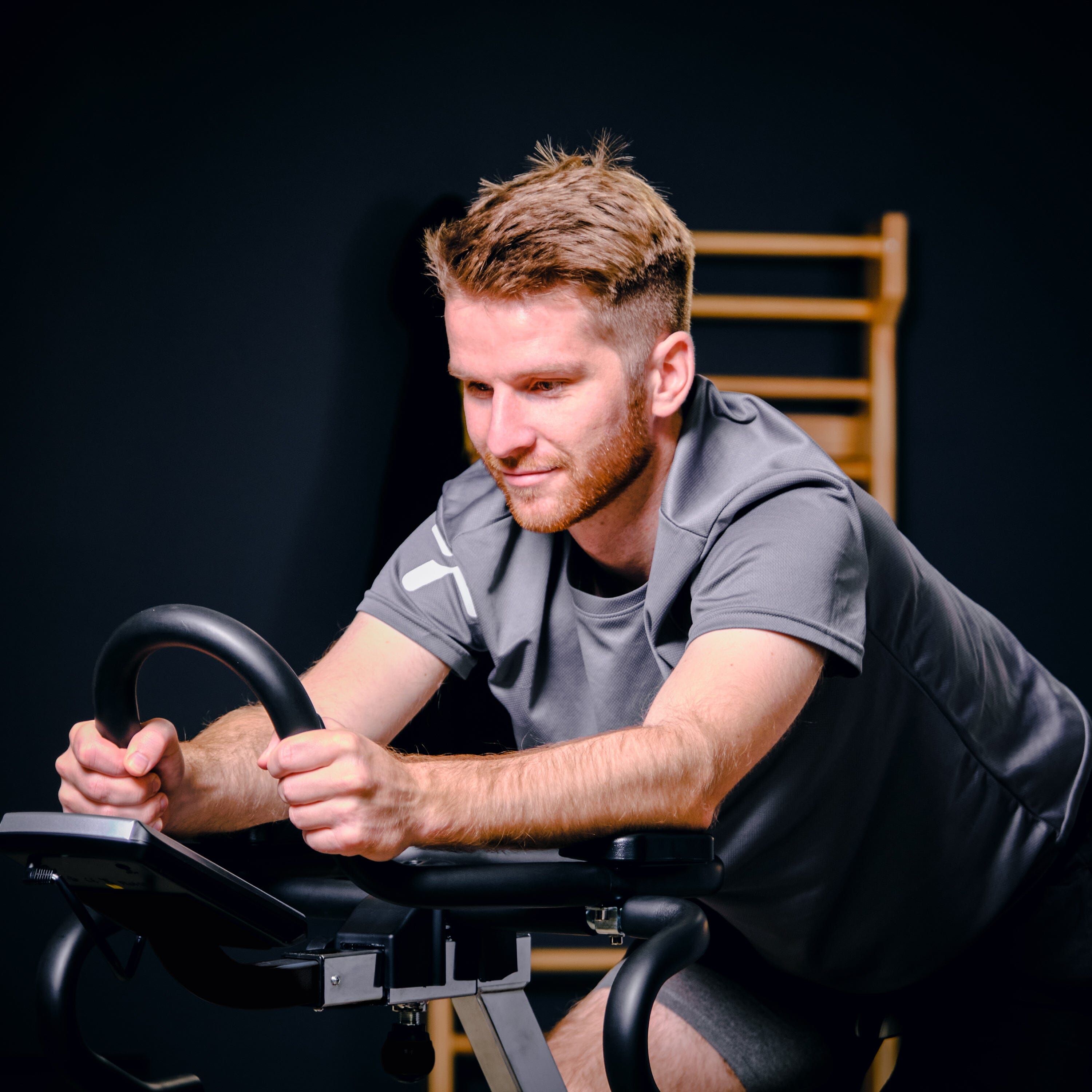 Indoor Cycle Speedbike/ Ergometer mit Wirbelstrombremse SP-SRP-3100 SportPlus 