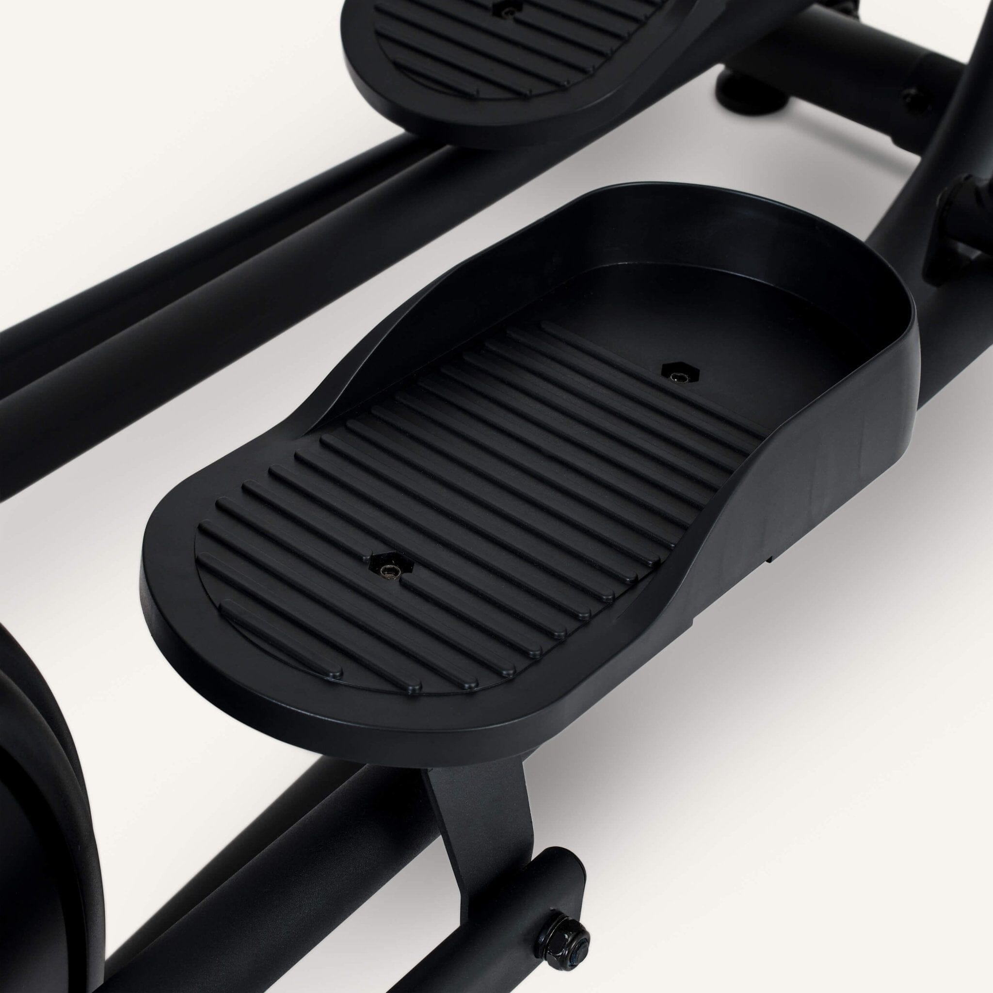 DESIGN Crosstrainer mit App-Steuerung &amp; 18 kg Schwungmasse SP-ET-9910-iE SportPlus 