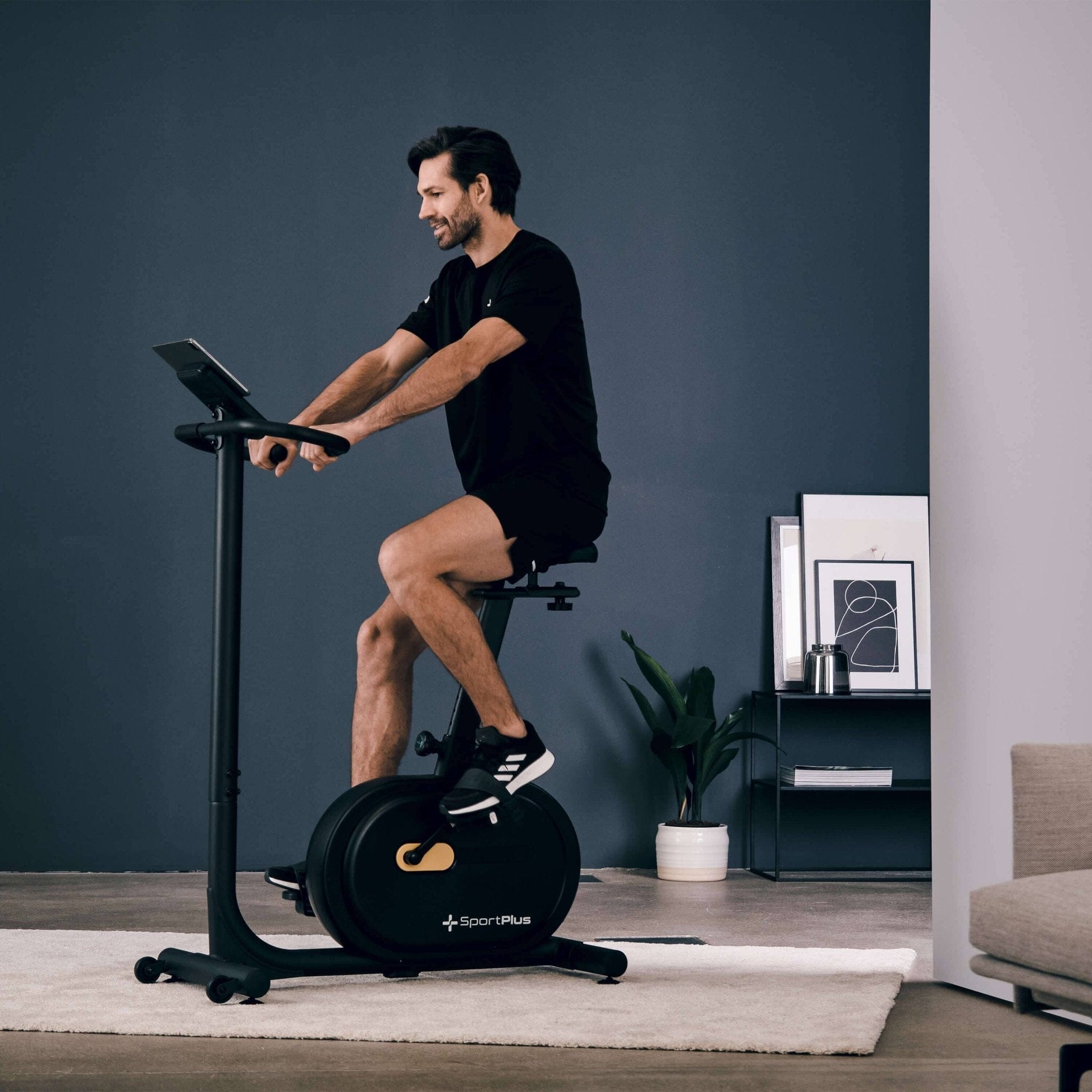 sportplos.comSIGN_Heimtrainer_SP-HT-9910-iE