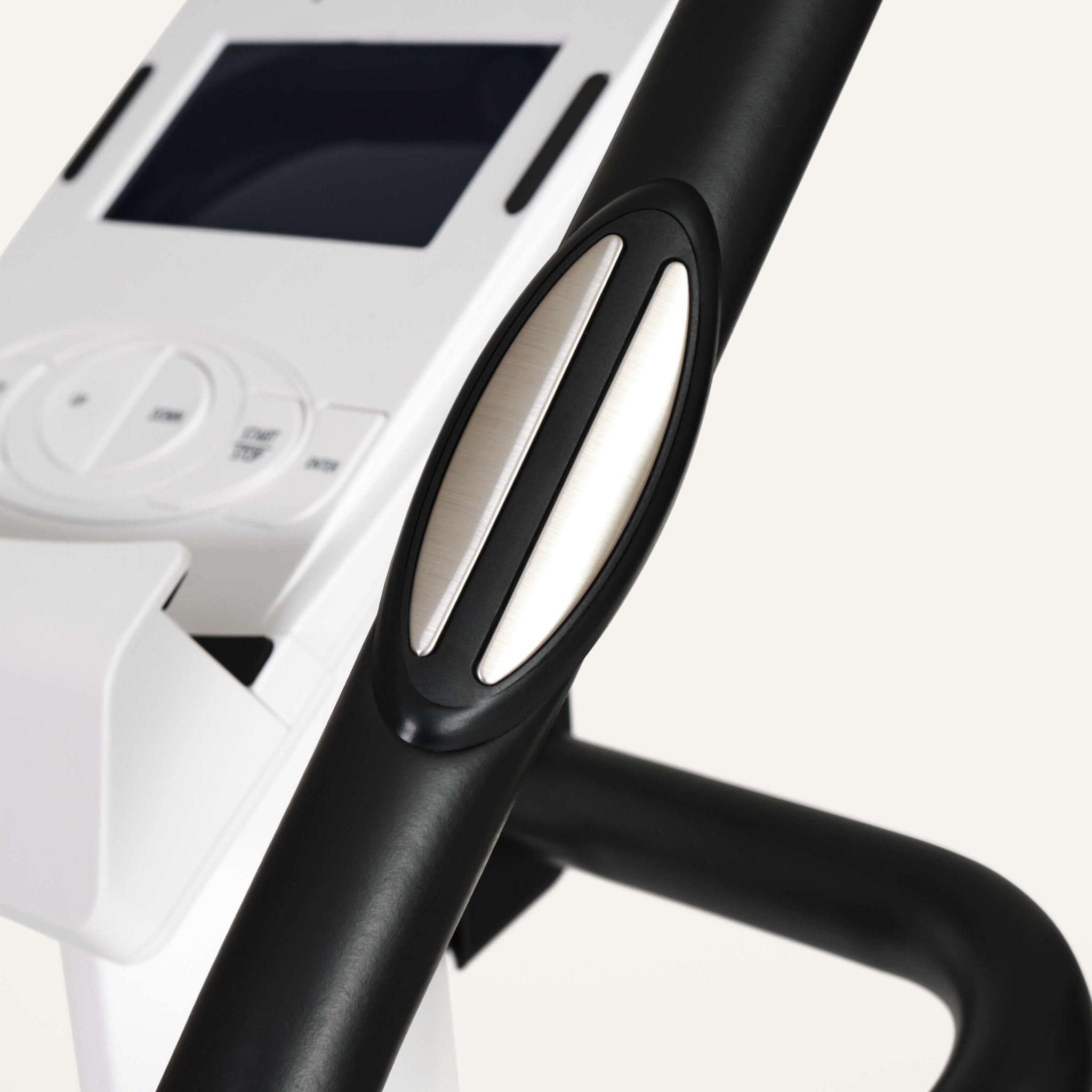 Heimtrainer mit App-Steuerung bis 225W SP-HT-9600-iE SportPlus 